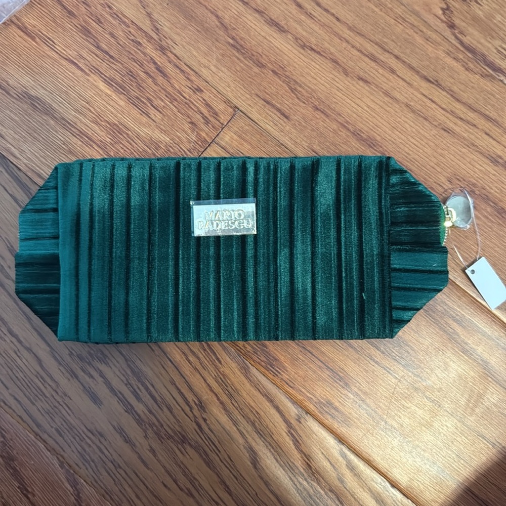 NWT Mario Badescu makeup bag green velvet texture stripe - Picture 3 of 9